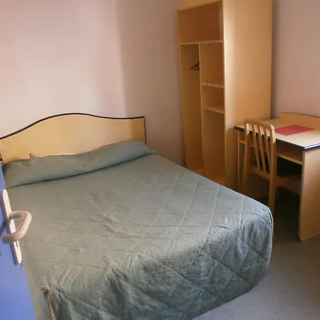 Hotel Trois Dauphins Toulon